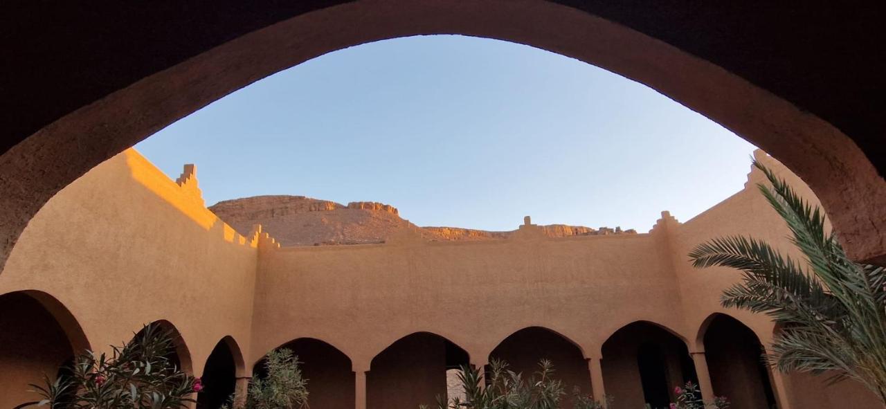 Riad Nomad Foum Mharech Esterno foto